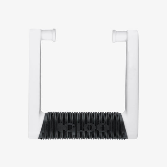 comfort-grip-swing-up-handle-for-94-100-qt-coolers-g1 00009004-V2.jpg