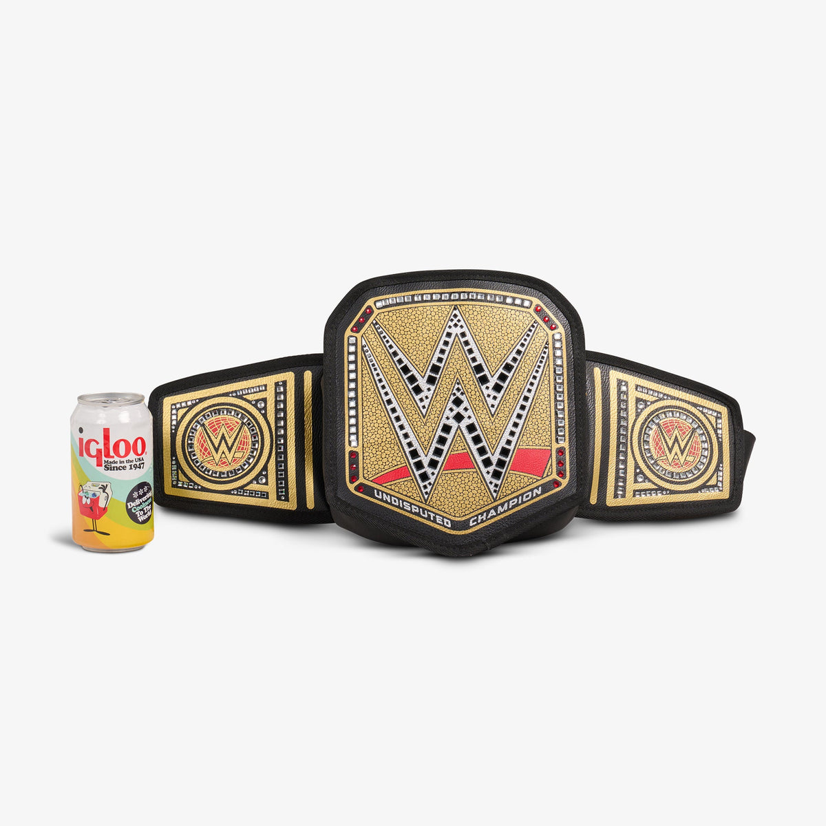 undisputed-wwe-championship-fanny-pack-x1 00027856-P.jpg