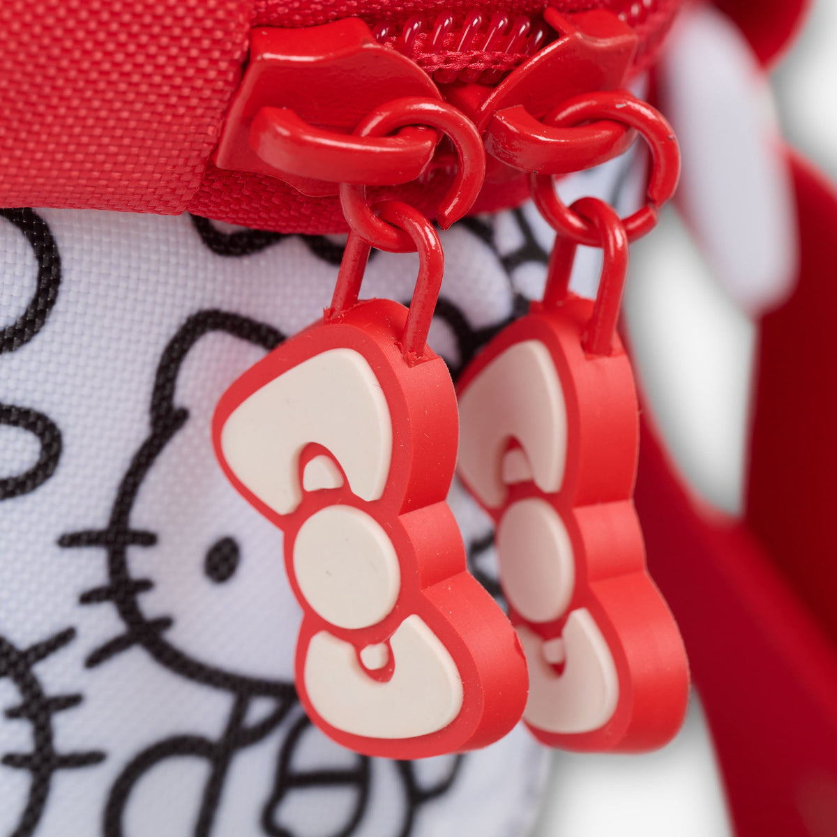 hello-kitty-classic-square-lunch-cooler-bag-h3 00027927-Z.jpg