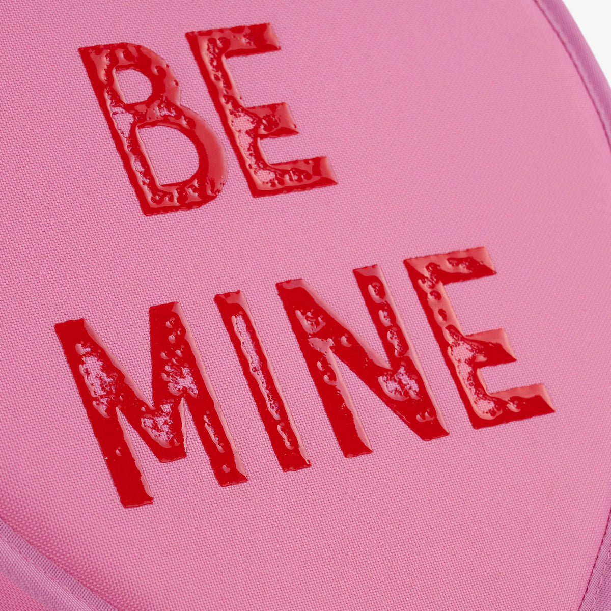 sweethearts-candies-be-mine-cooler-bag-o9 00028028-ART.jpg
