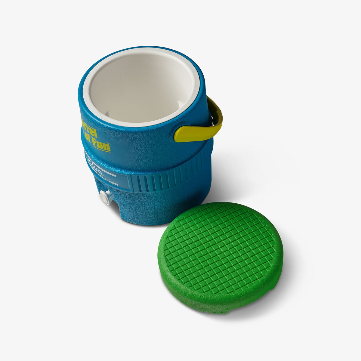 retro-barrel-of-fun-2-gallon-jug-k1 00031412-O2.jpg