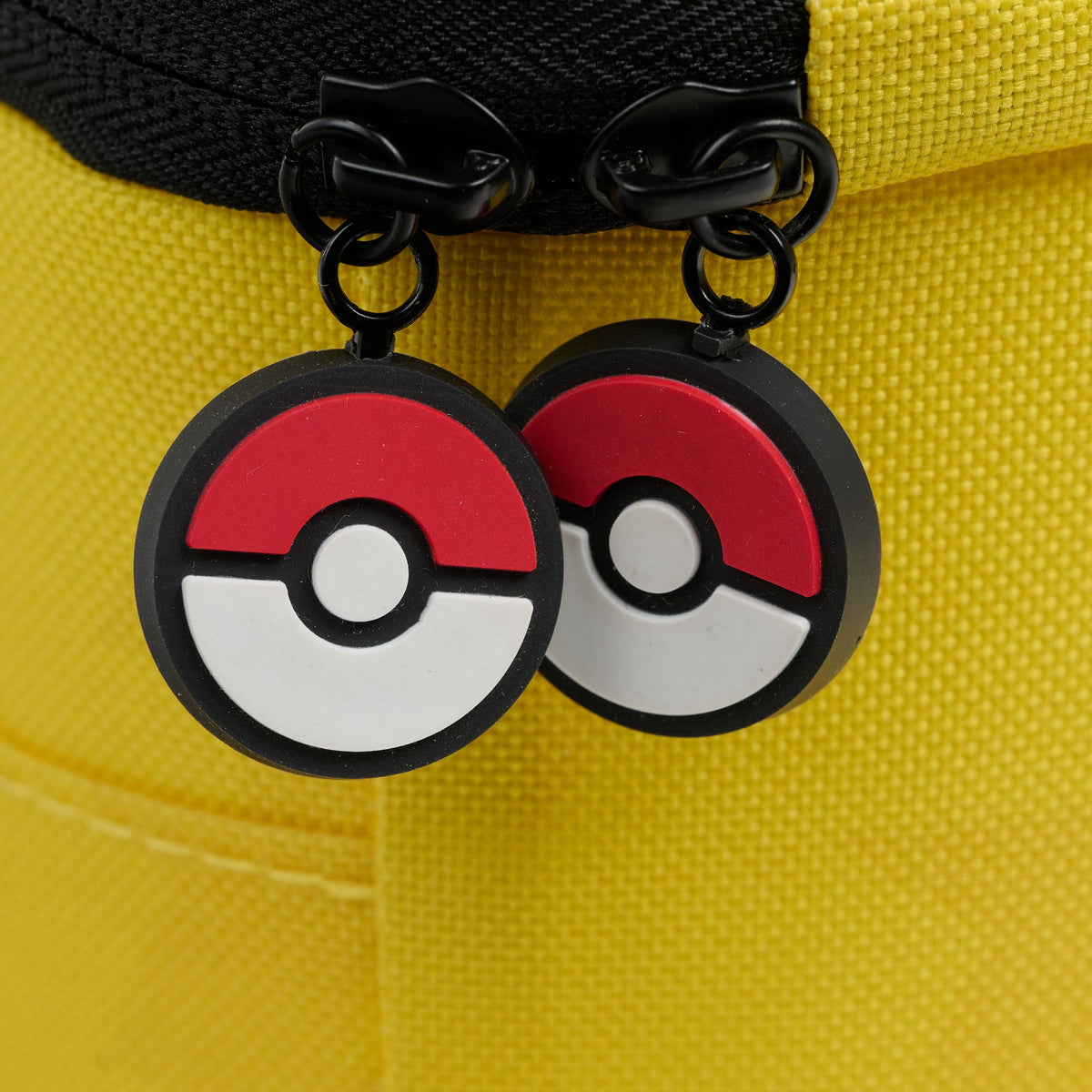 pokemon-pikachu-square-lunch-cooler-bag-f5 00066645-Z.jpg