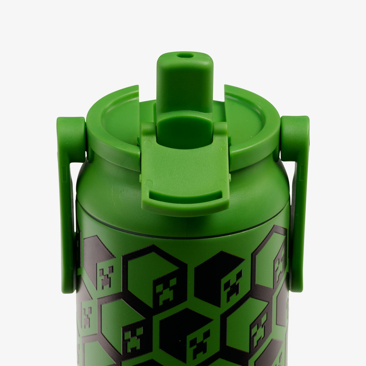 minecraft-creeper-glow-in-the-dark-20-oz-bottle-e9 00071605-L2.jpg