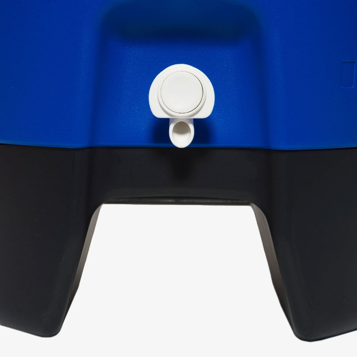 sport-5-gallon-roller-water-jug-s2 42115-sport-5-gallon-roller-water-jug-majestic-blue-detail.jpg